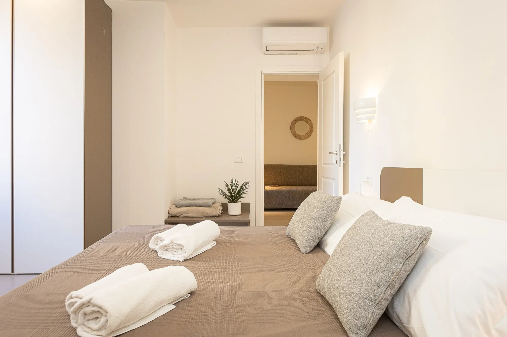Second bedroom of the San Giovanni two-bedroom apartment
