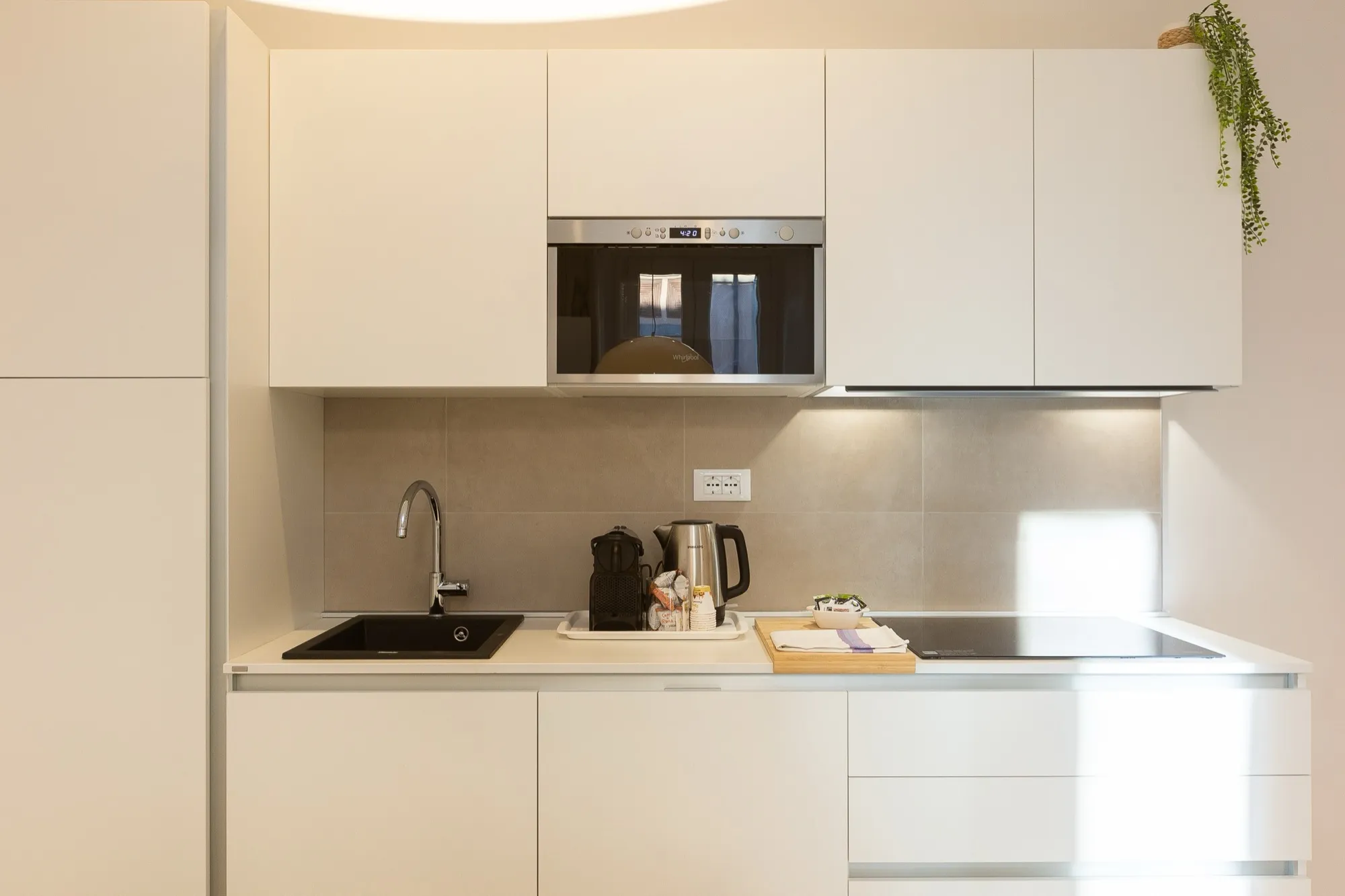 Kitchen of the San Giovanni one-bedroom apartment