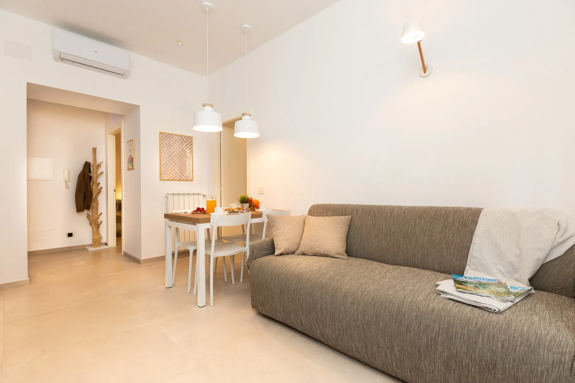 Sitting area of the Marco Aurelio apartment